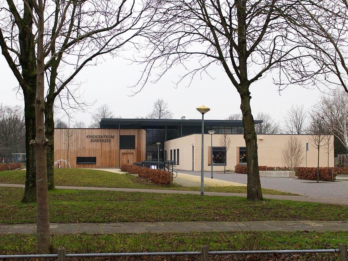 Straatbeeld in Zuiderzeewijk